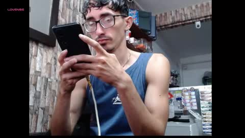 Snapshot of jhosuamoore2 chatting on May 2026 01:18:02 PM jhosuamoore2 online show from May 2026 01:18:02 PM