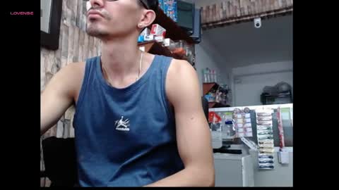 Snapshot of jhosuamoore2 chatting on May 2026 01:06:01 PM jhosuamoore2 online show from May 2026 01:06:01 PM