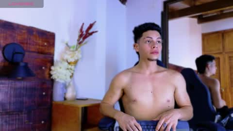 jhosuavega online show from April 2026 05:22:01 AM