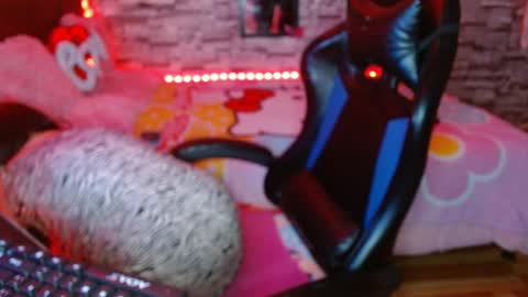 Jhulia online show from February 2026 06:55:02 PM