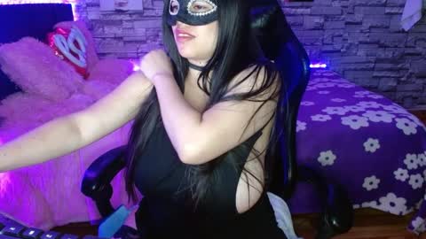 Jhulia online show from April 2026 06:45:01 PM