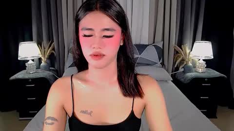 julie online show from September 2025 04:16:01 AM