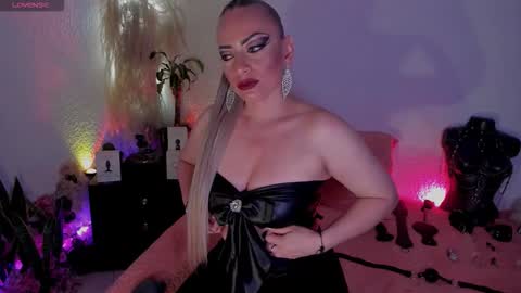 Snapshot of jianinescoth chatting on October 2025 03:53:01 PM jianilnescoth online show from October 2025 03:53:01 PM