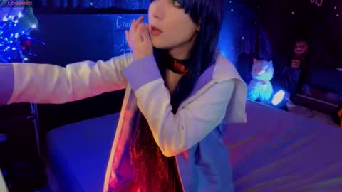    online show from September 2025 02:49:01 AM