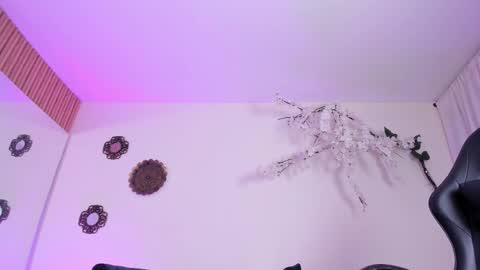 Jimena Adams online show from March 2026 07:53:02 PM