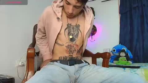 Jimm  Independent Model  online show from October 2025 02:30:01 AM