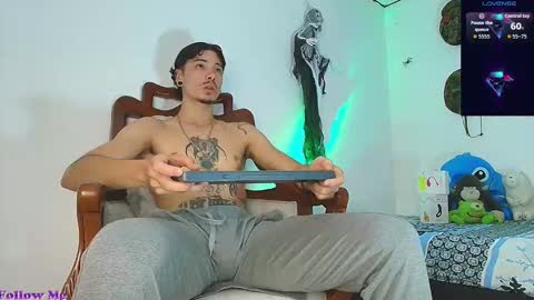 Jimm  Independent Model  online show from October 2025 02:18:02 PM