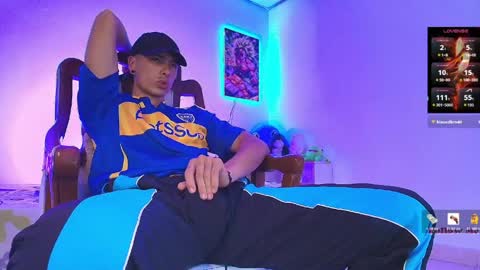 Jimm  Independent Model  online show from April 2026 07:58:01 PM