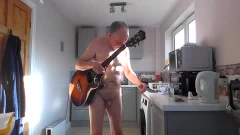 Snapshot of jimmy_benido chatting on April 2026 05:18:01 PM Jimmy Benido online show from April 2026 05:18:01 PM