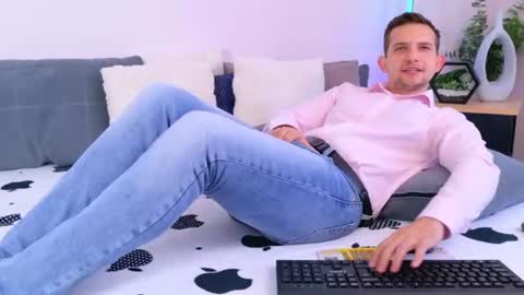 Jimmy online show from June 2026 08:09:02 AM