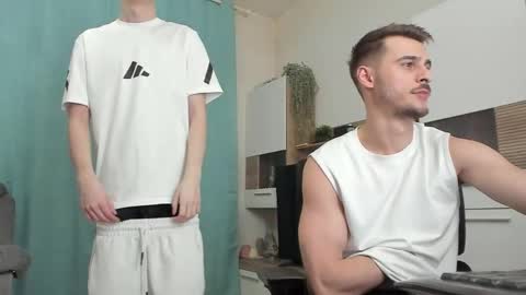 AlphaJimmy online show from April 2026 07:42:02 PM