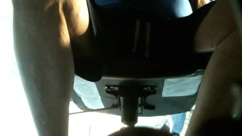 jimwellhung online show from February 2026 04:22:01 AM