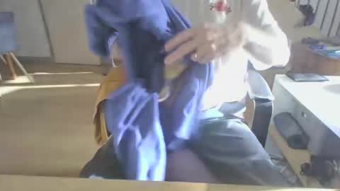 jin16000 online show from September 2025 03:49:02 PM