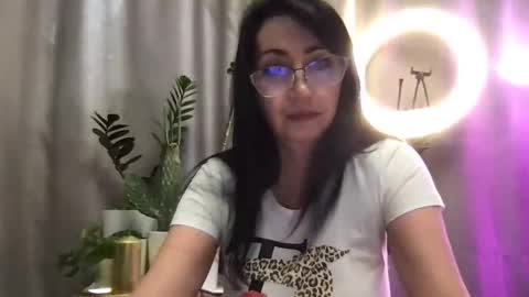 Snapshot of jinaluv chatting on May 2026 03:22:02 PM jinaluv online show from May 2026 03:22:02 PM