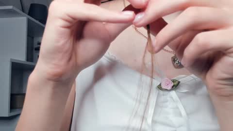 Jinny online show from January 2025 01:56:01 PM