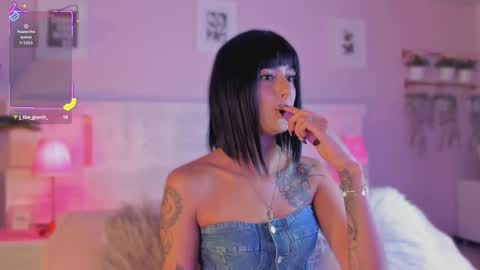 Snapshot of jinx_dh chatting on February 2026 03:29:01 PM Jinx online show from February 2026 03:29:01 PM