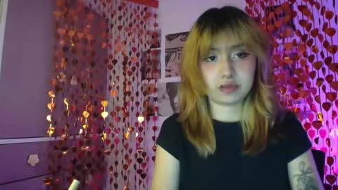 Minaa  online show from February 2026 02:49:02 AM