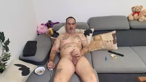 jirkasoukr online show from January 2026 04:39:01 AM