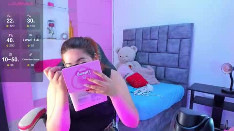 kim online show from September 2025 12:15:02 PM