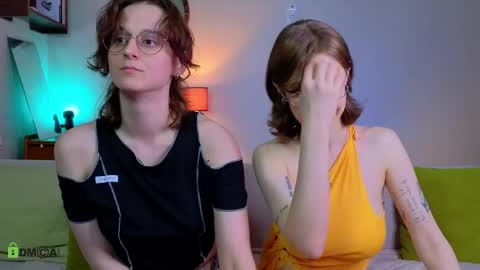 Snapshot of jitoon_exe chatting on May 2026 11:10:01 PM Hey Guys We are Julia ginger Tina brunette online show from May 2026 11:10:01 PM