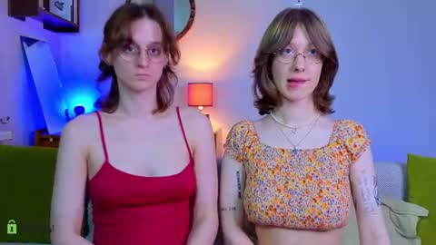 Hey Guys We are Julia ginger  Tina brunette online show from June 2026 08:33:01 PM