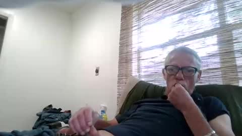 jizzmitten5 online show from September 2025 08:31:01 PM