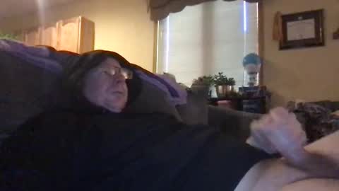 Amber online show from September 2025 02:44:02 PM