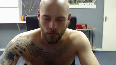 Snapshot of jjameson41 chatting on December 2024 05:10:02 AM JamesJan van Rebel online show from December 2024 05:10:02 AM