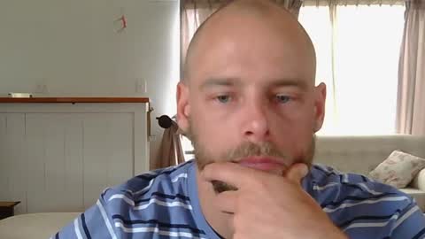 Snapshot of jjameson41 chatting on February 2025 05:18:02 AM JamesJan van Rebel online show from February 2025 05:18:02 AM