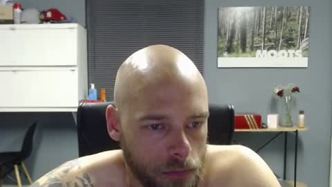 Snapshot of jjameson41 chatting on February 2025 03:23:01 AM JamesJan van Rebel online show from February 2025 03:23:01 AM