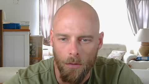 Snapshot of jjameson41 chatting on February 2025 01:35:02 PM JamesJan van Rebel online show from February 2025 01:35:02 PM