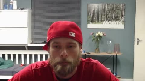 Snapshot of jjameson41 chatting on October 2025 03:39:02 AM JamesJan van Rebel online show from October 2025 03:39:02 AM