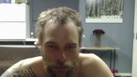 Snapshot of jjameson41 chatting on November 2025 02:21:01 AM JamesJan van Rebel online show from November 2025 02:21:01 AM