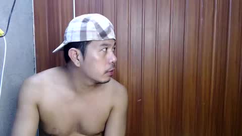 jjboy74472 online show from October 2025 06:38:02 PM