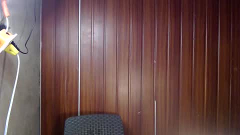 jjboy74472 online show from November 2025 06:40:02 PM