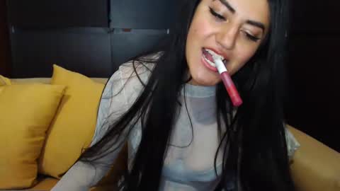 luuuuuuuuuu online show from December 2024 04:47:02 AM