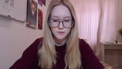 joan_kiss online show from April 2026 11:05:02 AM