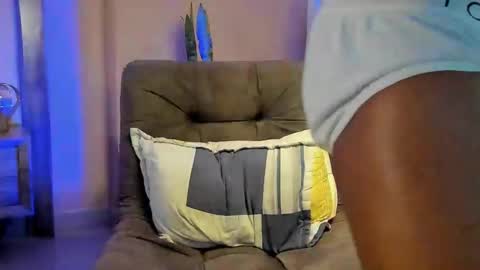 JOAN SAENZ online show from March 2025 05:13:01 AM