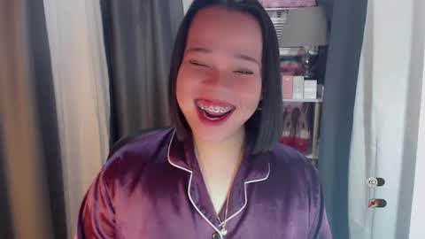 Joana online show from April 2026 08:39:01 PM