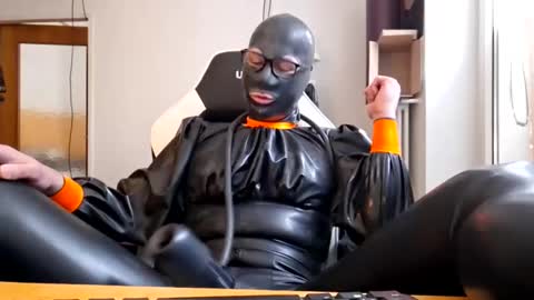 Snapshot of joanesxfree chatting on January 2026 02:22:01 PM The sweetest toy online show from January 2026 02:22:01 PM