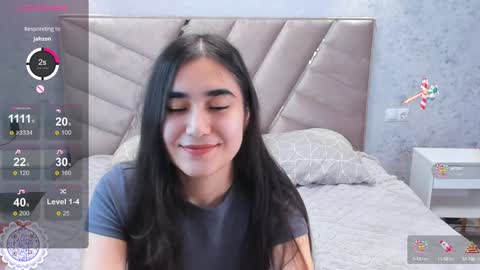 Snapshot of joangoulder chatting on December 2024 01:06:02 PM Mia online show from December 2024 01:06:02 PM