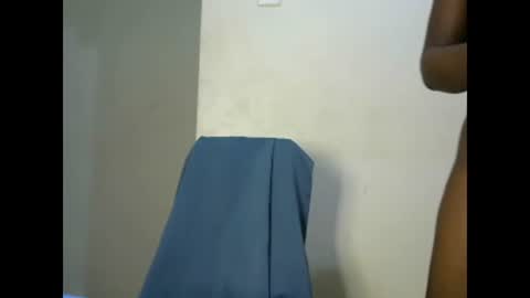 Snapshot of joankein_255 chatting on January 2025 10:17:02 PM varl online show from January 2025 10:17:02 PM