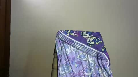 Snapshot of joankein_255 chatting on February 2025 07:34:02 AM varl online show from February 2025 07:34:02 AM