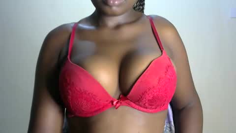 Snapshot of joankein_255 chatting on February 2025 10:26:02 PM varl online show from February 2025 10:26:02 PM