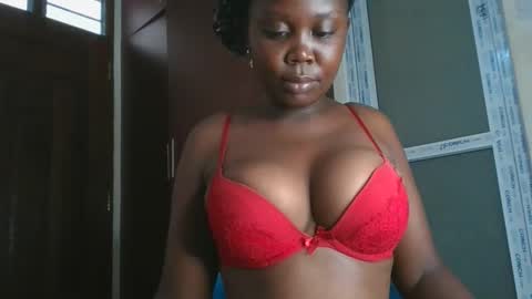 Snapshot of joankein_255 chatting on December 2025 06:08:02 AM varl online show from December 2025 06:08:02 AM