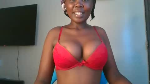 Snapshot of joankein_255 chatting on April 2026 04:15:01 AM varl online show from April 2026 04:15:01 AM