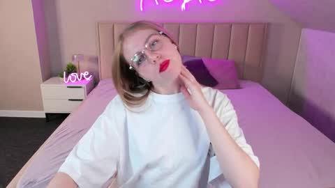 joann_shermann online show from May 2026 01:23:02 AM