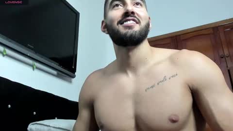 JOAO BATISTA online show from December 2025 03:49:02 AM