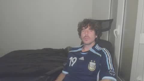 Snapshot of joaquin420_hot chatting on February 2026 03:32:01 AM joaquin420_hot online show from February 2026 03:32:01 AM