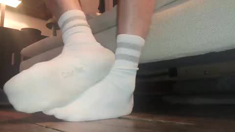 GUILLAUME feet and socks online show from January 2025 07:39:02 AM